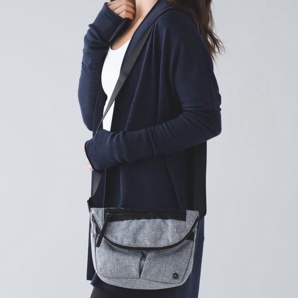 New!!! Very Rare & Authentic Lululemon Festival II Bag HEATHERED BLACK/Gray - Picture 11 of 16